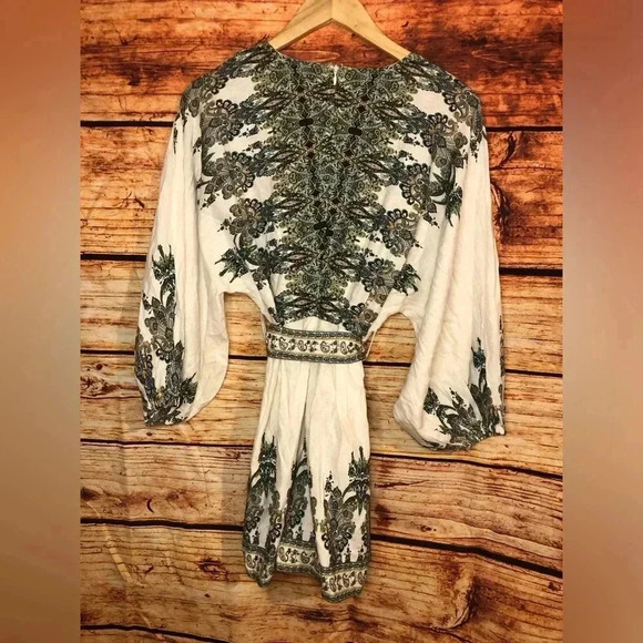 NWOT Venus White Multi Paisley Linen Blend Blouson Slv Romper - Picture 9 of 16
